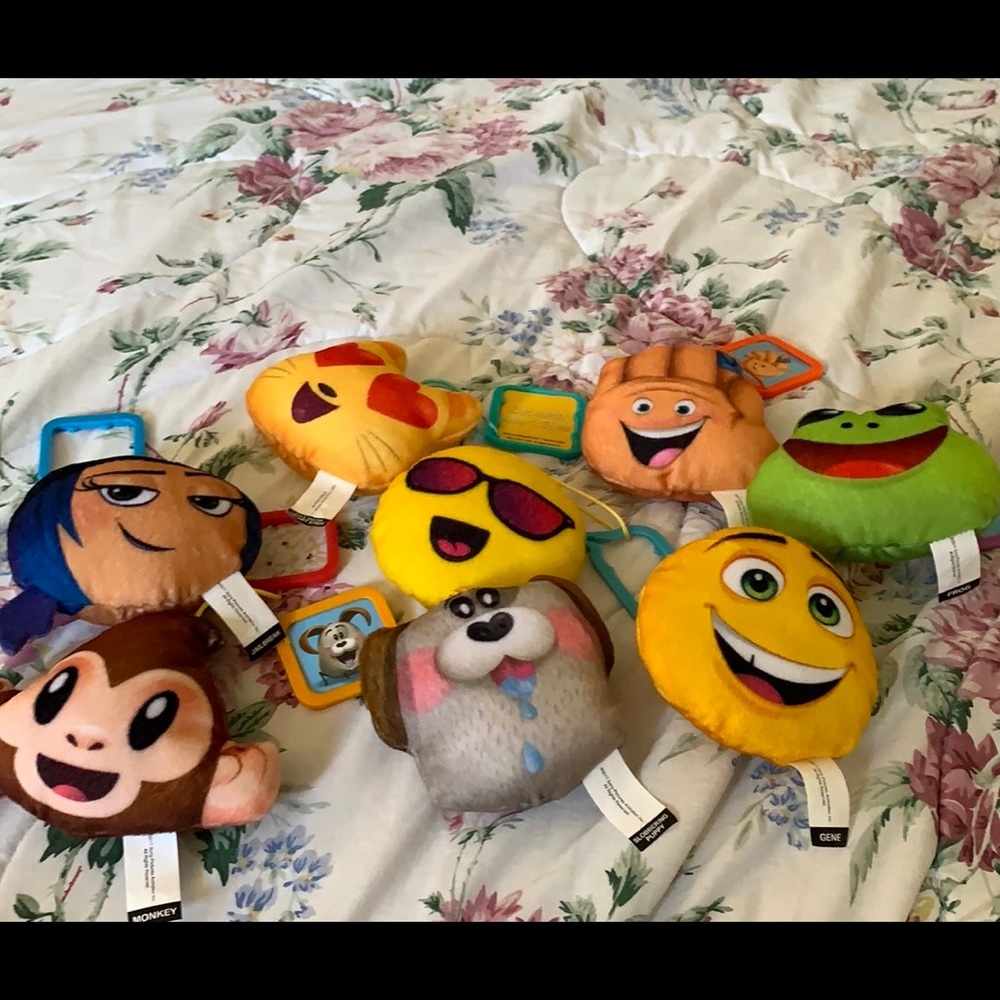 8 emoji movie mcdonalds toys bundle